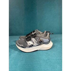 Size 11.5 - New Balance Dynasoft BOA kids shoes